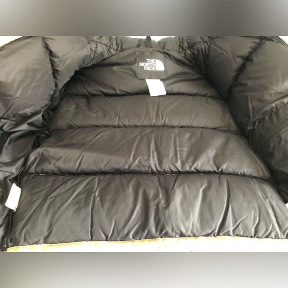 Womens north face nuptse jacket - Picture 3 of 16